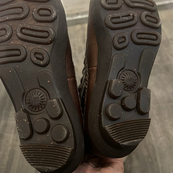 UGG Edmonton Boot - Picture 5 of 6